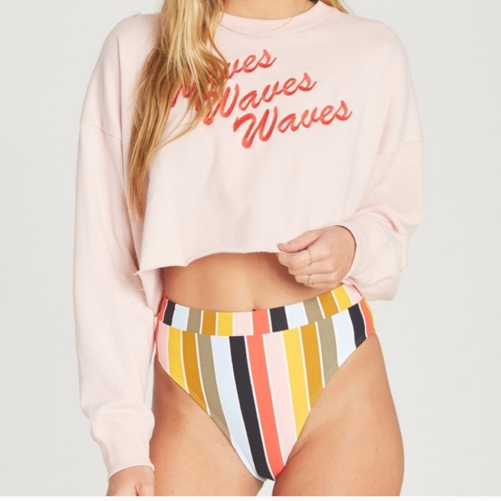 Cropped billabong sweater, never worn